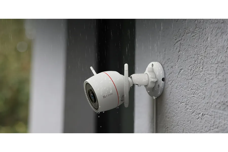 IP67 weather-resistant housing