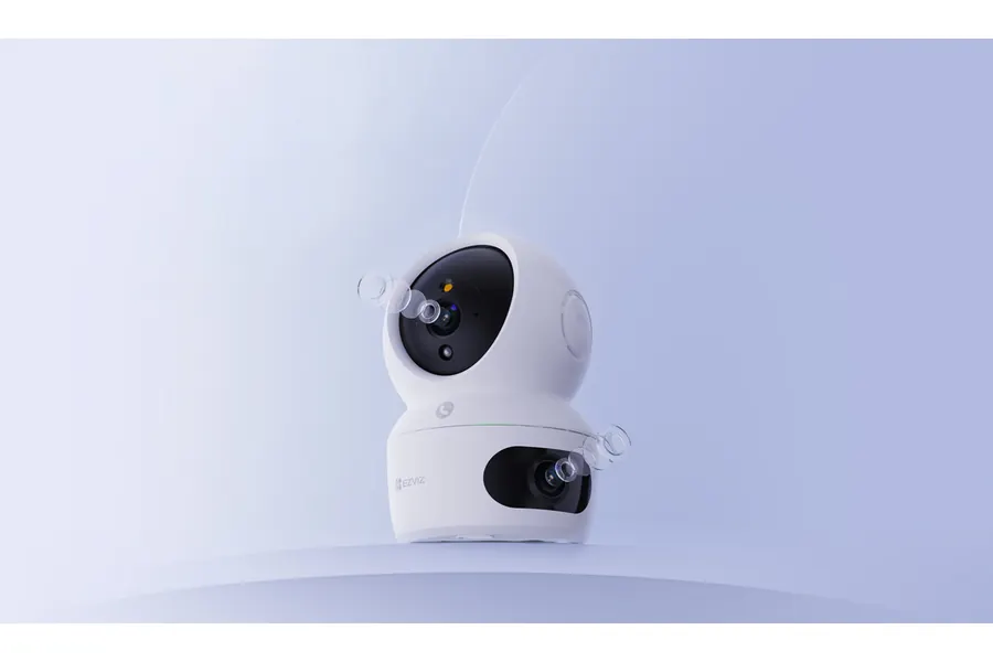 Dual 2K+ lenses: 4MP + 4MP