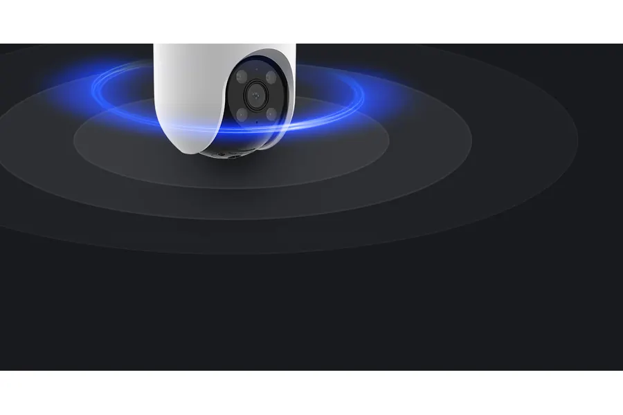 Siren and spotlight-based active defence